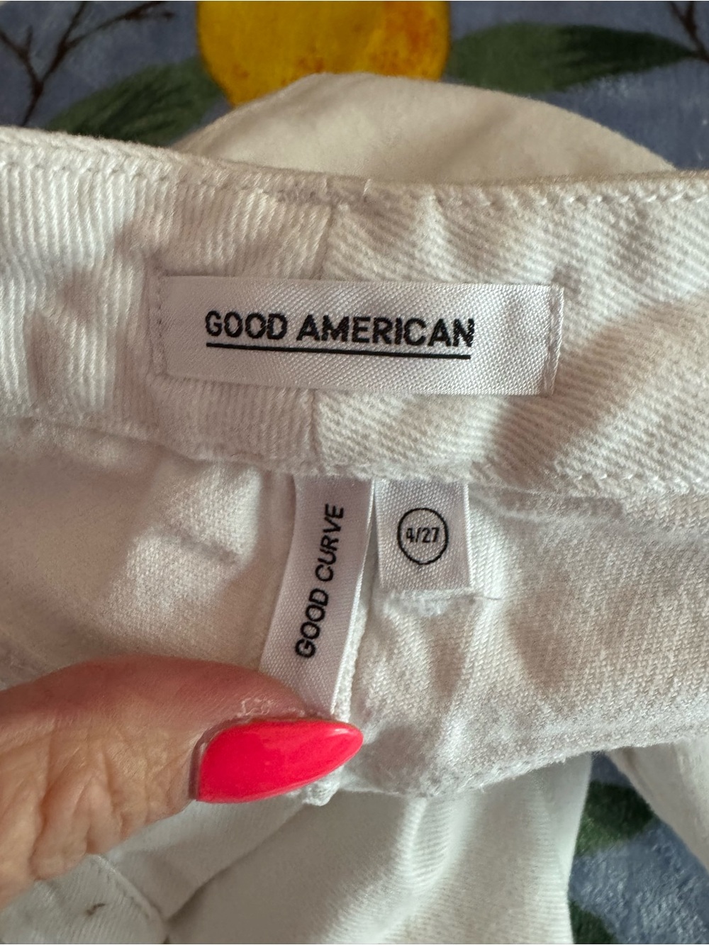 Good American White Cropped Ankle Jeans - Picture 5 of 5